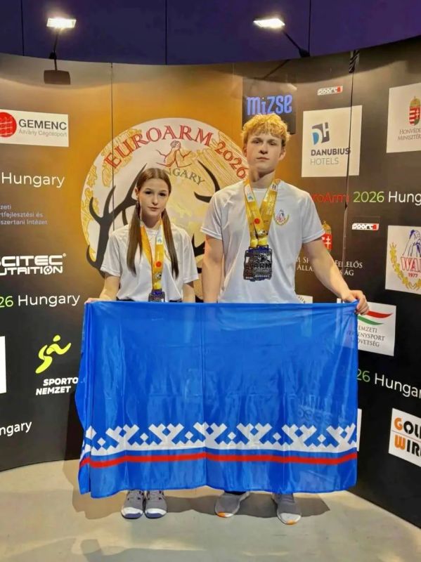 Надымчане взяли три медали на чемпионате Европы по армрестлингу