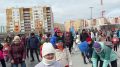 Массовая разминка с ноткой безумия перед забегом!