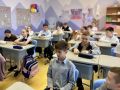 Секреты старославянского: в Салехарде школьники прикоснулись к тайнам древней письменности