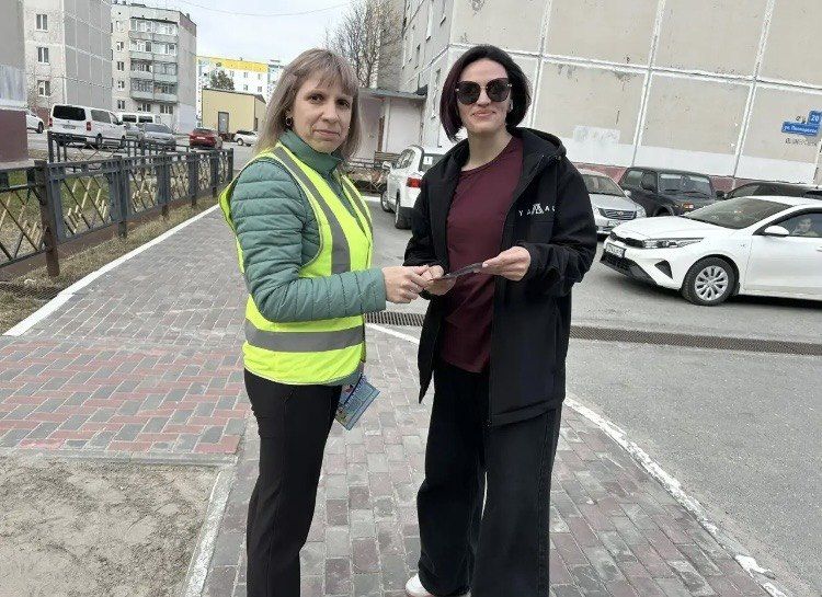ГИБДД и родительская общественность Муравленко проводят беседы для повышения безопасности детей на дорогах ГИБДД и родительская общественность Муравленко проводят беседы для повышения безопасности детей на дорогах