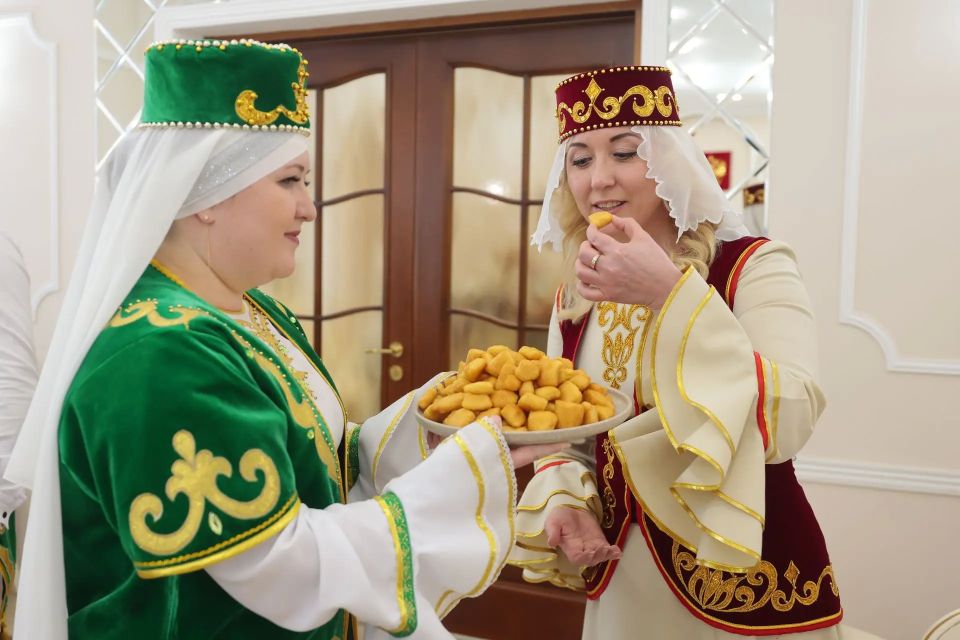 Фестиваль национальных свадеб шагает по Ямалу Фестиваль национальных свадеб шагает по Ямалу