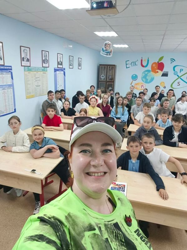 Наша коллега вернулась из Волновахи