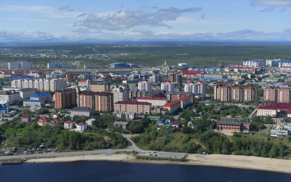 Мост через Обь, промпарк «Обской причал» и горнолыжный комплекс «Рай-Из» – как преобразится агломерация Салехард и Лабытнанги к 2035 году Мост через Обь, промпарк «Обской причал» и горнолыжный комплекс «Рай-Из» – как преобразится агломерация Салехард и Лабытнанги к 2035 году