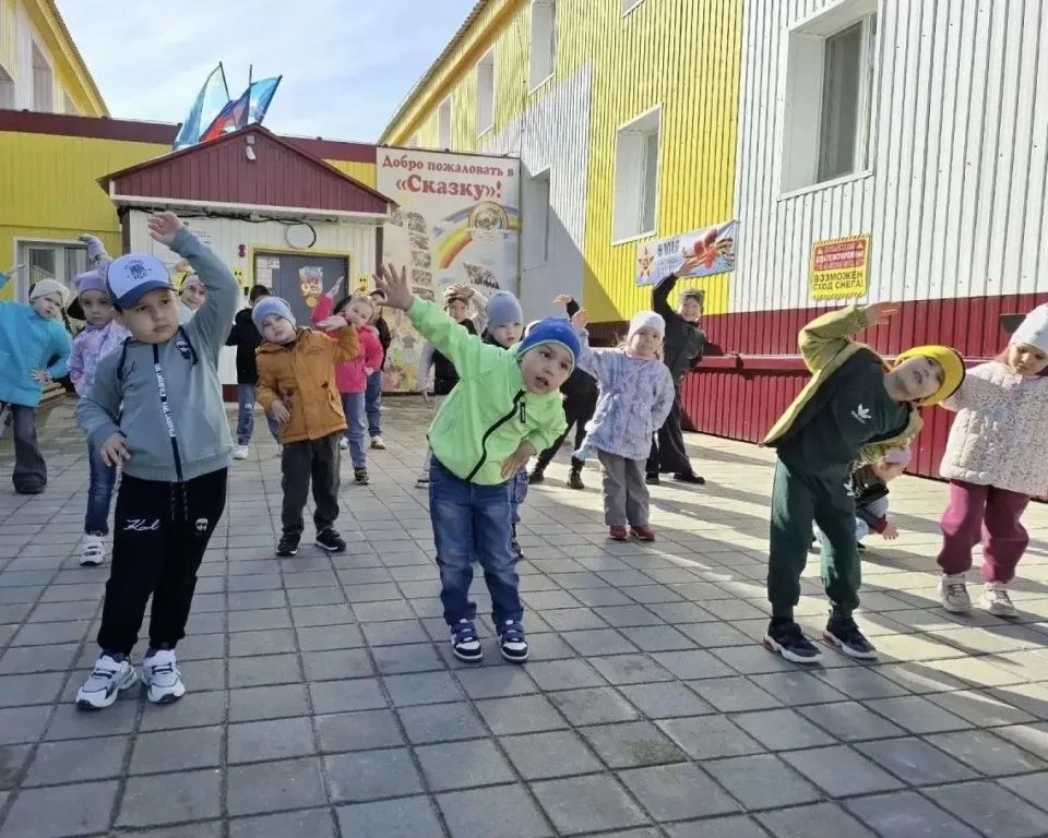 Каждое утро на Ямале начинается с зарядки Каждое утро на Ямале начинается с зарядки