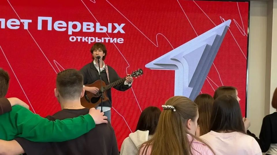 Две недели, семь городов и 12 наград Две недели, семь городов и 12 наград