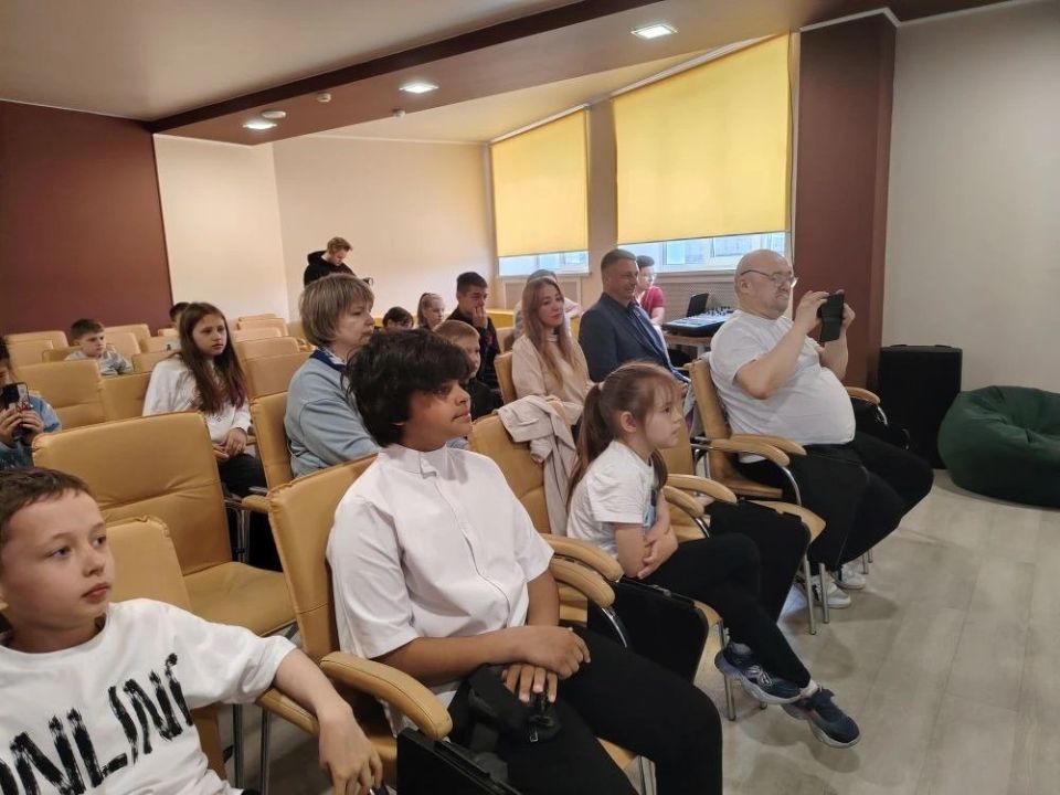 Волшебство и доброта: в окружной столице представили литературное произведение для детей Волшебство и доброта: в окружной столице представили литературное произведение для детей