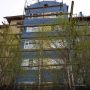 В Салехарде начали ремонт фасада дома на улице Гаврюшина