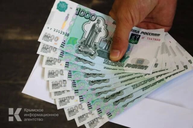 49 сотрудников авиапредприятия в Крыму два месяца не получали зарплату