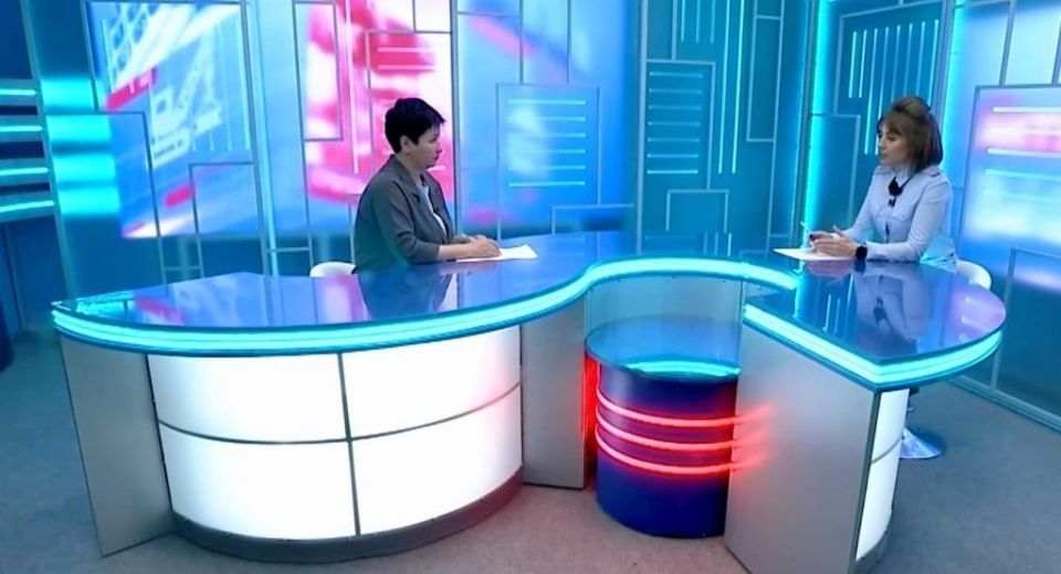 Инспектор ОГИБДД ОМВД России «Губкинское» капитан полиции Дарья Манухина приняла участие в программе «Актуальное интервью» Инспектор ОГИБДД ОМВД России «Губкинское» капитан полиции Дарья Манухина приняла участие в программе «Актуальное интервью»