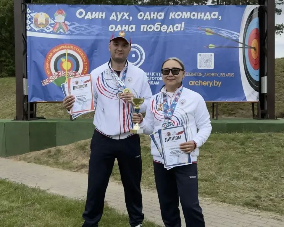 Золото и два серебра у ямальцев на соревнованиях по стрельбе из лука в Беларуси