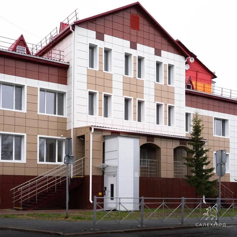 В Салехарде завершился капремонт здания на Комсомольской, 17а