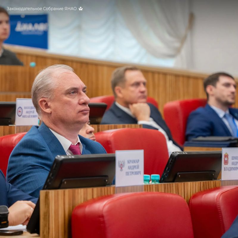Тематическая секция партии «Единая Россия» дала старт форуму «Диалог парламентариев», приуроченному к 120-летию российского парламентаризма Тематическая секция партии «Единая Россия» дала старт форуму «Диалог парламентариев», приуроченному к 120-летию российского парламентаризма
