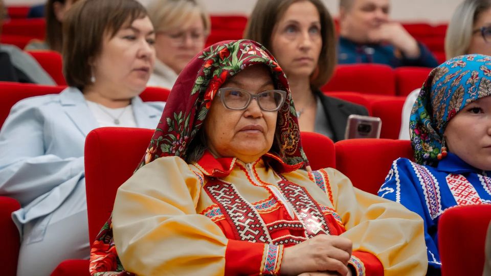 В Салехарде начал работу форум «Диалог парламентариев», приуроченный к 120-летию российского парламентаризма