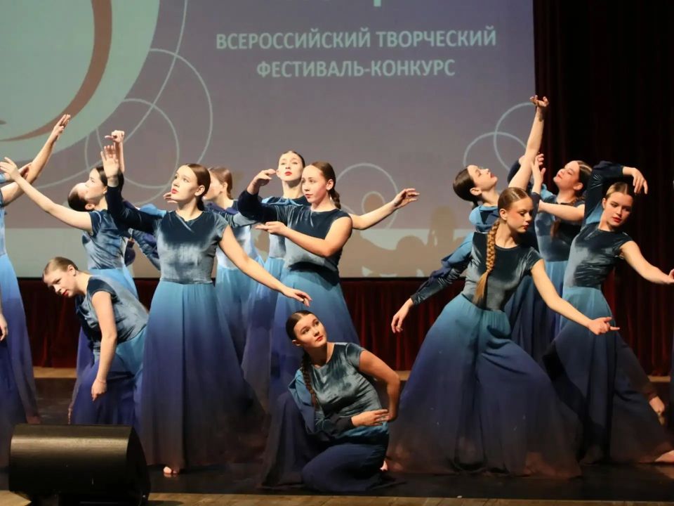 «Мечта» стала лучшей. Хореографический ансамбль «Мечта» из Лабытнанги завоевал Гран-при Всероссийского конкурса «Детство – это мы!» «Мечта» стала лучшей. Хореографический ансамбль «Мечта» из Лабытнанги завоевал Гран-при Всероссийского конкурса «Детство – это мы!»