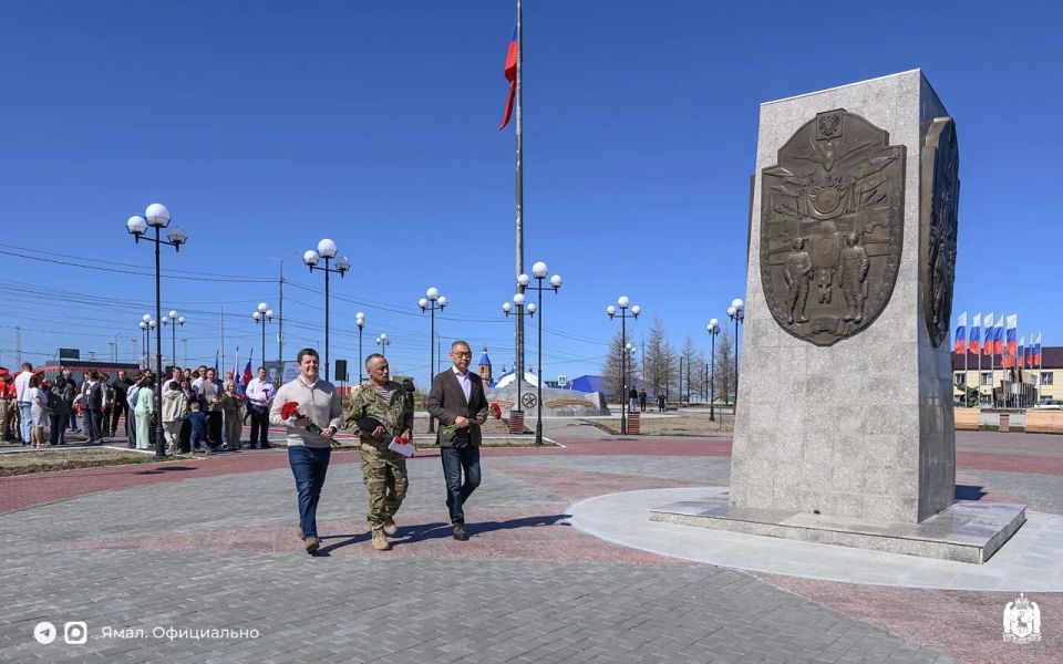Дмитрий Артюхов провёл рабочий день в Тазовском районе Дмитрий Артюхов провёл рабочий день в Тазовском районе