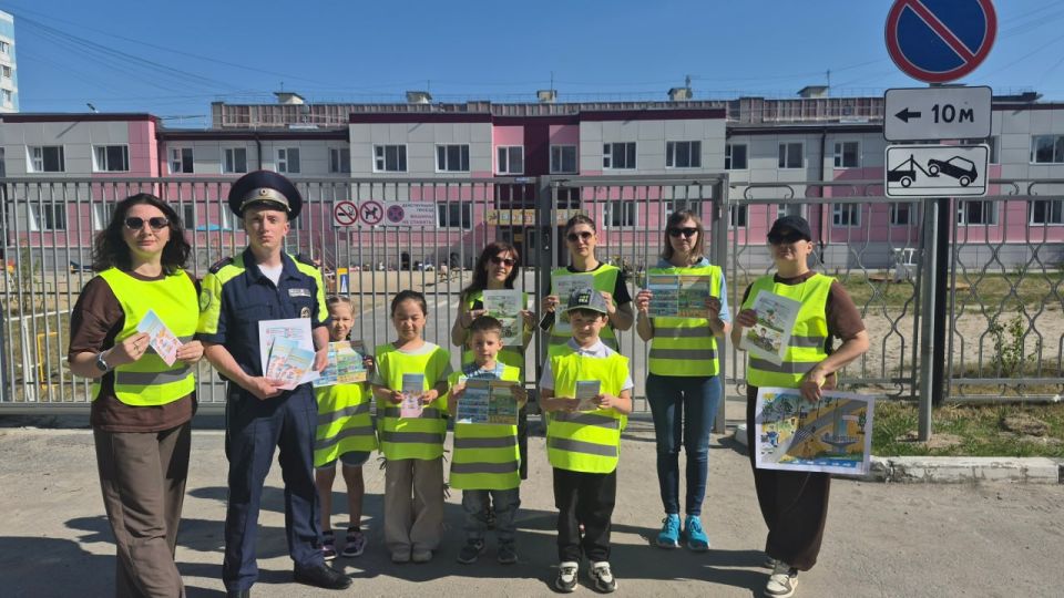В Новом Уренгое автоинспекторы провели «Родительский патруль» В Новом Уренгое автоинспекторы провели «Родительский патруль»