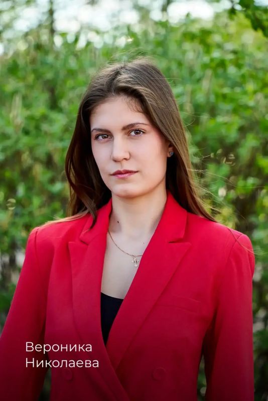 Алексей Титовский: Выпускницы нашего Лицея Алина Пашкова и Вероника Николаева едут на главные выпускные нашей страны Алексей Титовский: Выпускницы нашего Лицея Алина Пашкова и Вероника Николаева едут на главные выпускные нашей страны