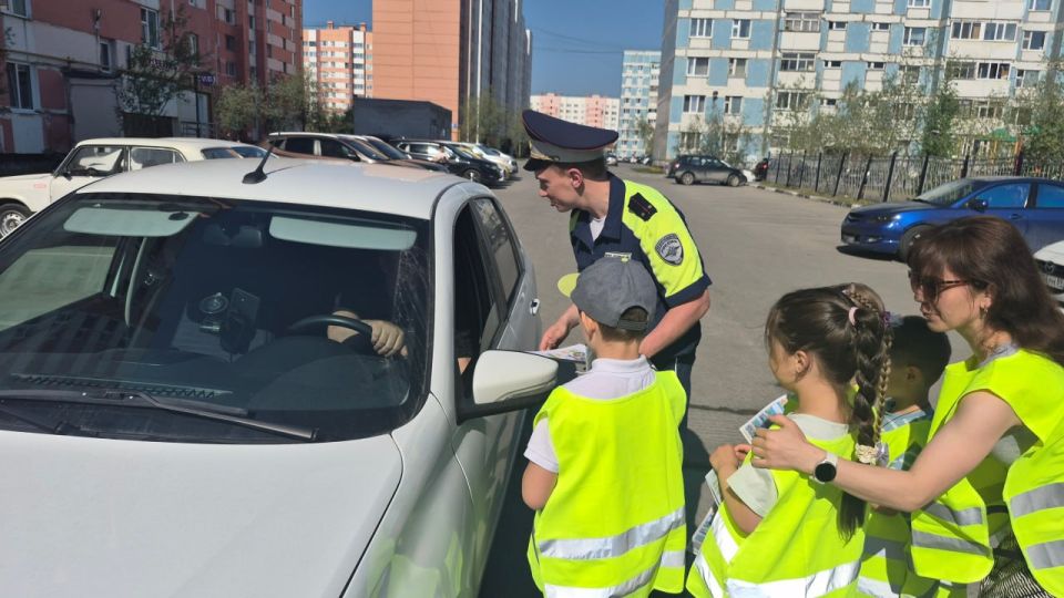В Новом Уренгое автоинспекторы провели «Родительский патруль» В Новом Уренгое автоинспекторы провели «Родительский патруль»
