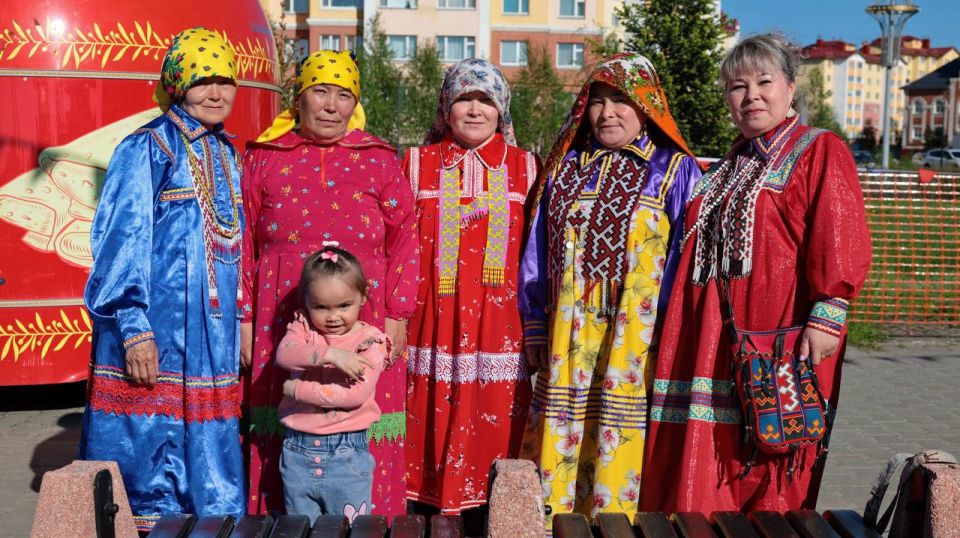 Как Салехард встречал «Ямалицу»: ищите себя на фото Как Салехард встречал «Ямалицу»: ищите себя на фото