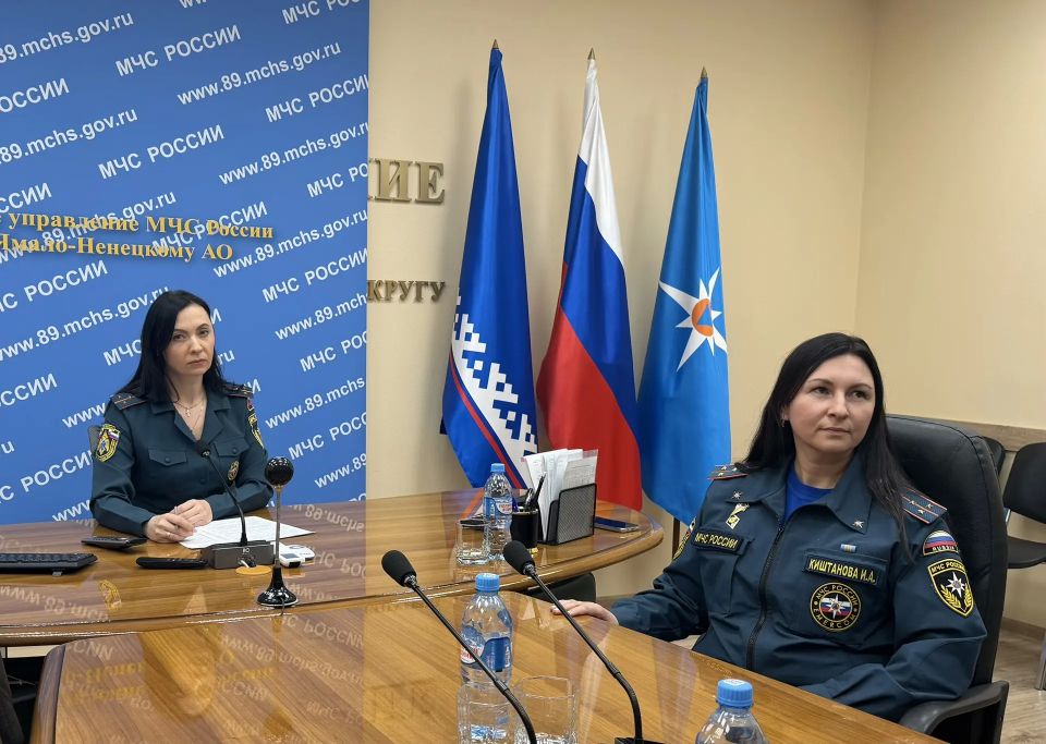 В Главном управлении МЧС России по ЯНАО прошло занятие, посвящённое соблюдению антикоррупционного законодательства В Главном управлении МЧС России по ЯНАО прошло занятие, посвящённое соблюдению антикоррупционного законодательства