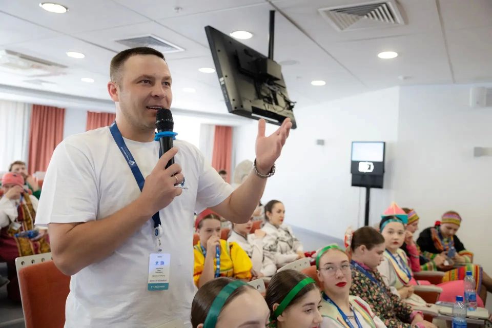 Ямальская молодежь представила регион на VI Всероссийском форуме «Диалог культур» в Нижнем Новгороде Ямальская молодежь представила регион на VI Всероссийском форуме «Диалог культур» в Нижнем Новгороде
