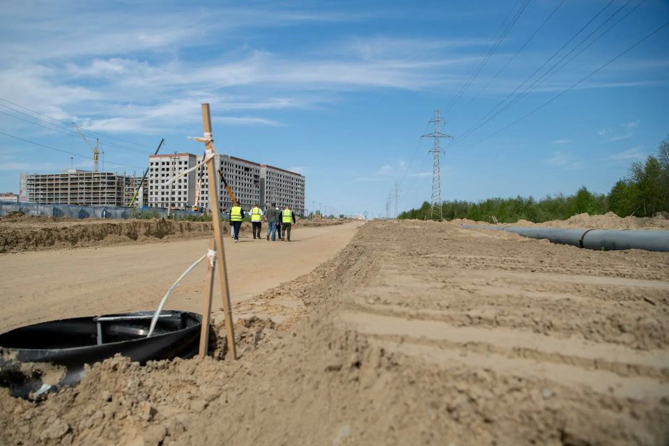Госстройнадзор Ямала проверил реконструкцию улицы Объездной в Салехарде Госстройнадзор Ямала проверил реконструкцию улицы Объездной в Салехарде