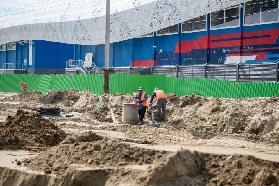 Госстройнадзор Ямала проверил реконструкцию улицы Объездной в Салехарде Госстройнадзор Ямала проверил реконструкцию улицы Объездной в Салехарде
