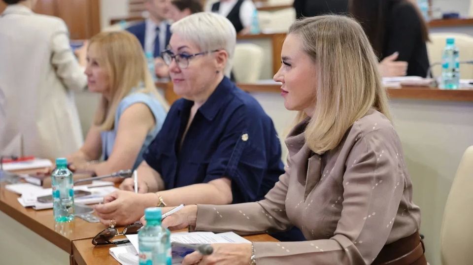 В Салехарде стартовал двухдневный семинар для руководителей территориальных избиркомов В Салехарде стартовал двухдневный семинар для руководителей территориальных избиркомов