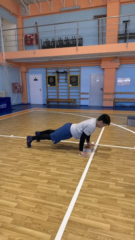 Сотрудники прокуратуры Ямальского района приняли участие в выполнении нормативов Всероссийского физкультурно-спортивного комплекса «Готов к труду и обороне» Сотрудники прокуратуры Ямальского района приняли участие в выполнении нормативов Всероссийского физкультурно-спортивного комплекса «Готов к труду и обороне»
