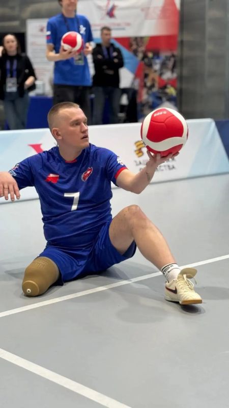 Сборная Ямала по волейболу сидя дебютирует на Кубке полпреда Сборная Ямала по волейболу сидя дебютирует на Кубке полпреда