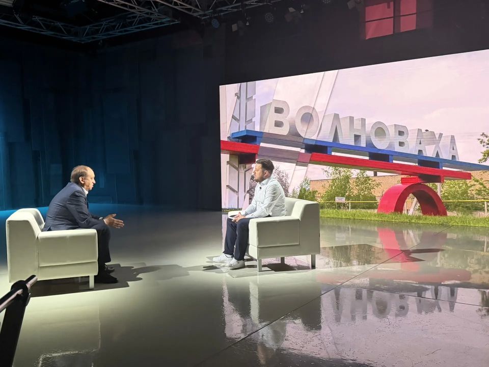 Как сегодня живёт Волноваха после тяжёлых событий 2022 года? С чего начиналось шефство Ямала, какие объекты удалось восстановить первыми и что эта помощь значит для жителей? Как поддержка детей, семей, школ, больниц и...