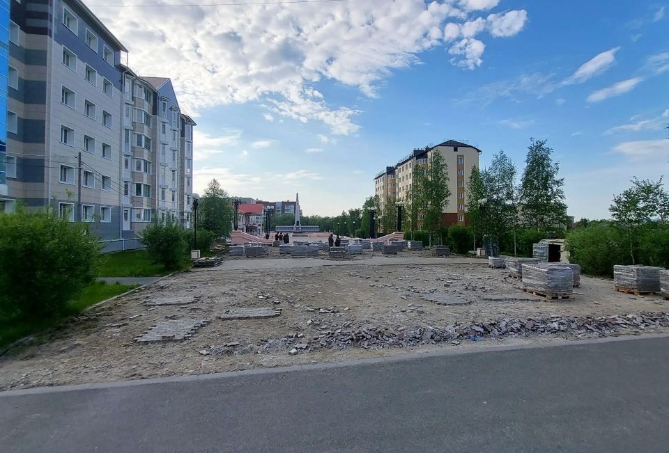 В Салехарде стартовало благоустройство Площади Победы на улице Титова В Салехарде стартовало благоустройство Площади Победы на улице Титова