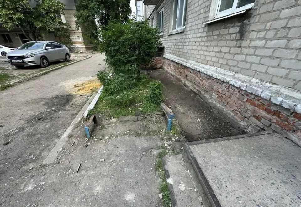 Ямальцы восстанавливают седьмой дом во Владимировке Ямальцы восстанавливают седьмой дом во Владимировке