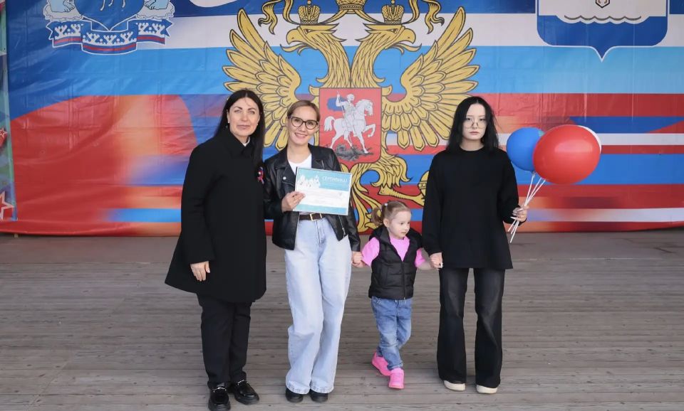 Десять молодых семей Приуральского района получили поддержку на приобретение жилья Десять молодых семей Приуральского района получили поддержку на приобретение жилья