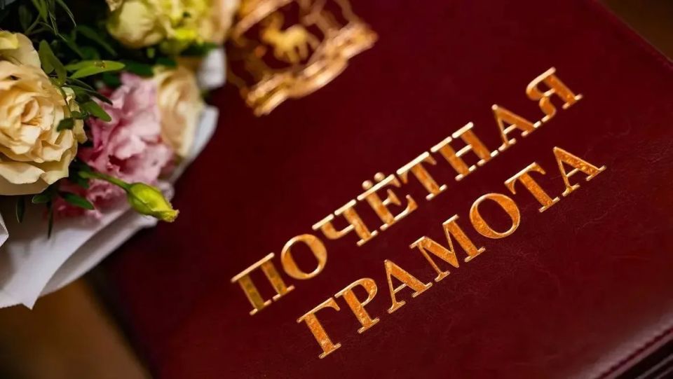 Дмитрий Артюхов встретился с медицинскими работниками округа Дмитрий Артюхов встретился с медицинскими работниками округа