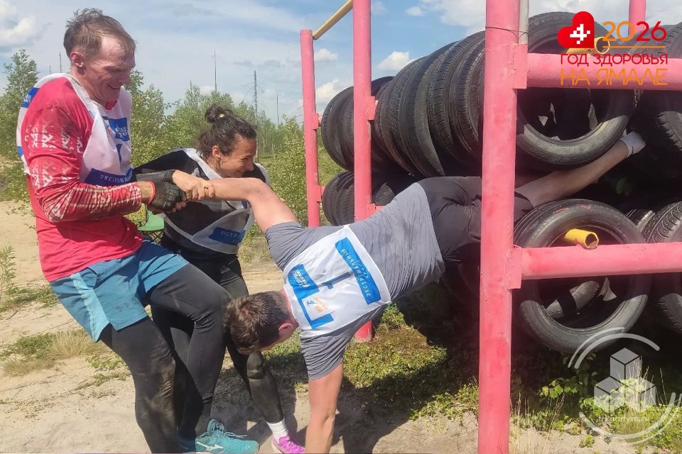 В Пангодах проходит экстремальный кросс «На пределе» В Пангодах проходит экстремальный кросс «На пределе»