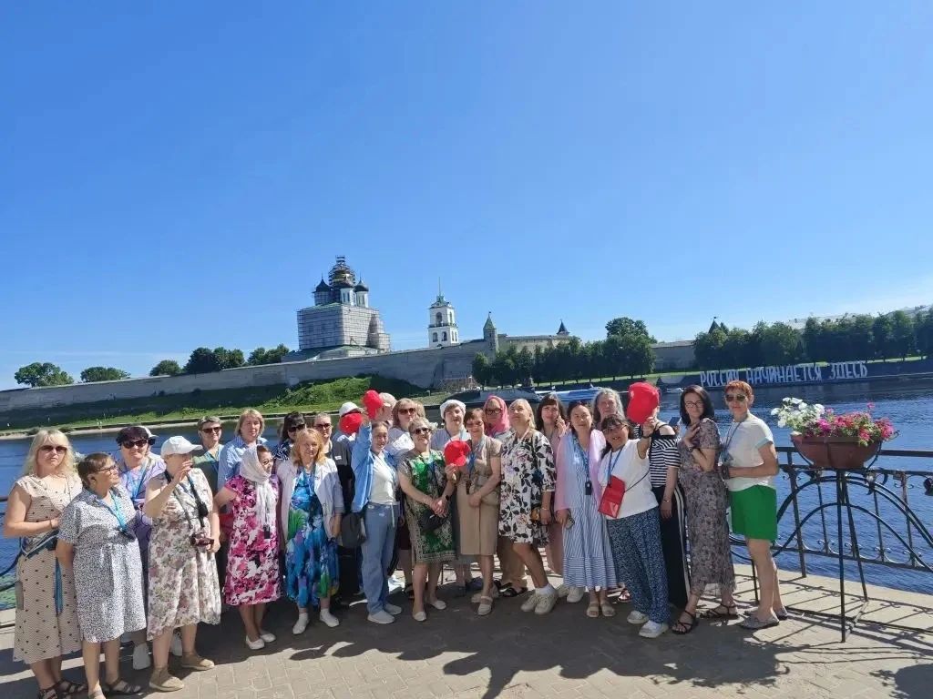 Семьи участников СВО вернулись из путешествия по городам России Семьи участников СВО вернулись из путешествия по городам России