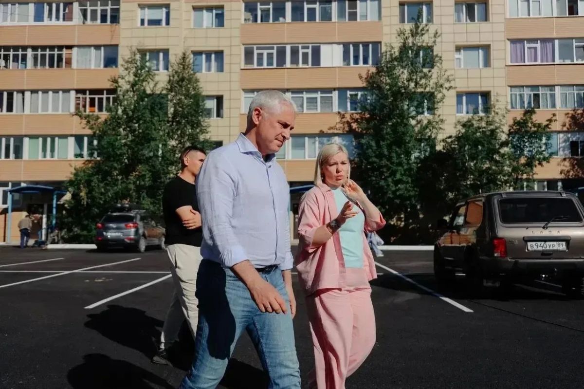 Алексей Романов: Продолжаем благоустраивать дворы Алексей Романов: Продолжаем благоустраивать дворы