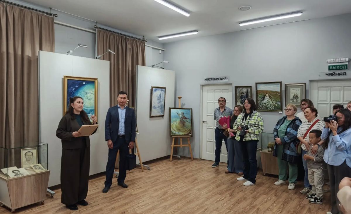 Семья как искусство: в библиотеке «Наследие» открылась выставка Ирины Окотэтто Семья как искусство: в библиотеке «Наследие» открылась выставка Ирины Окотэтто