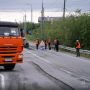 Сегодня дорожники работают на улицах Б. Кунянца-Чапаева - здесь проводят ямочный ремонт