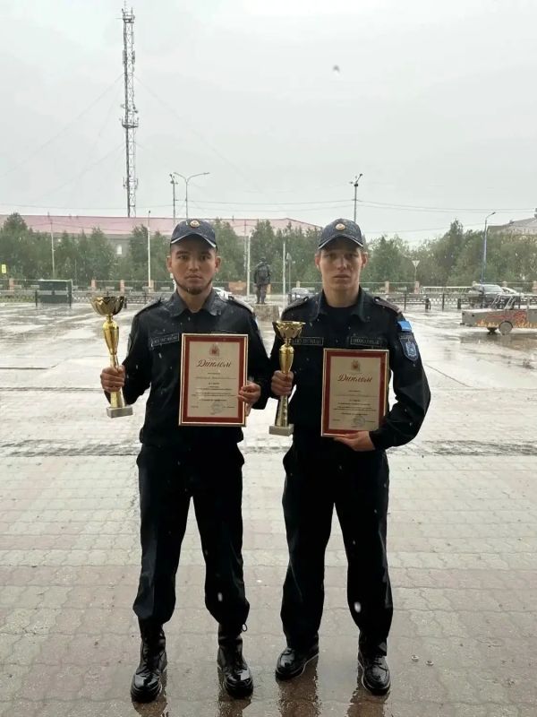 Накануне в пгт. Уренгой прошёл второй окружной этап конкурса профессионального мастерства «Лучший по профессии» на первенство противопожарной службы Ямало-Ненецкого автономного округа Накануне в пгт. Уренгой прошёл второй окружной этап конкурса профессионального мастерства «Лучший по профессии» на первенство противопожарной службы Ямало-Ненецкого автономного округа