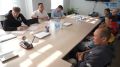 Глава Ямальского района Артём Чуланов посетил Мыс Каменный после пожара в многоквартирном доме