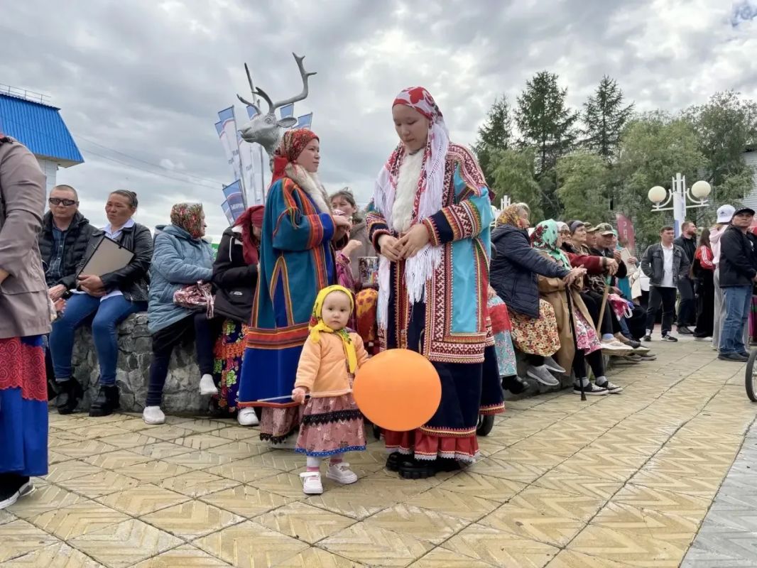 Праздник с северным колоритом: День рыбака в Аксарке Праздник с северным колоритом: День рыбака в Аксарке