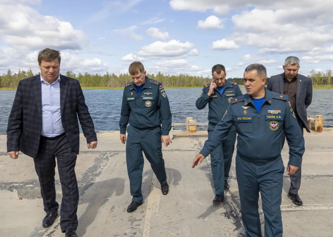 Рабочая поездка Олега Гилёва сегодня продолжается в Муравленко и Губкинский Рабочая поездка Олега Гилёва сегодня продолжается в Муравленко и Губкинский