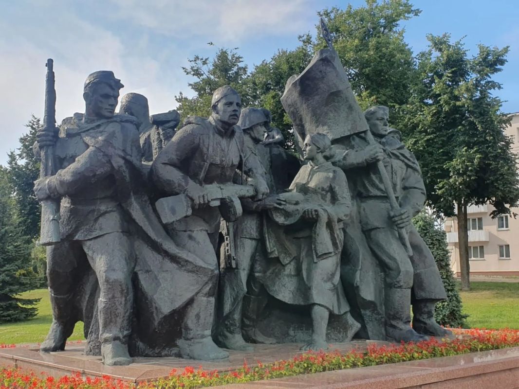 Поисковики «Ямальского плацдарма» завершили экспедицию по историческим местам Беларуси Поисковики «Ямальского плацдарма» завершили экспедицию по историческим местам Беларуси