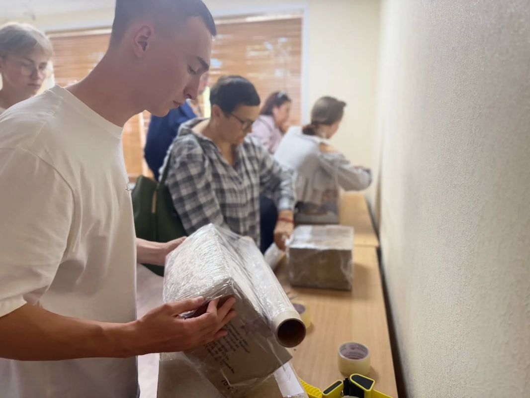 В Салехарде стартовала акция в поддержку детей из Волновахи В Салехарде стартовала акция в поддержку детей из Волновахи