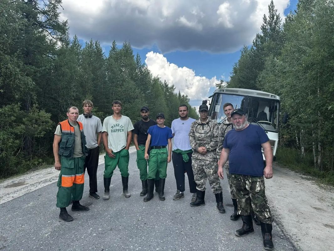 Лесопользователи оказывают помощь в тушении лесных пожаров Лесопользователи оказывают помощь в тушении лесных пожаров