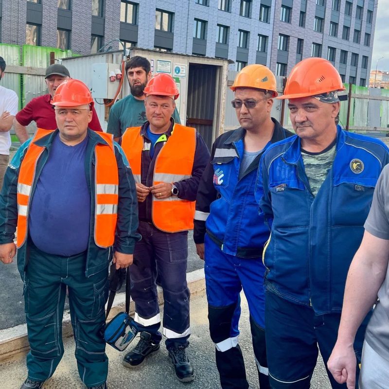 Механизаторы показали мастерство на стройплощадке Механизаторы показали мастерство на стройплощадке