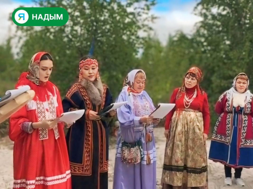 В Надыме ярко и колоритно встретили «Та Ер Яля» — День середины лета! В Надыме ярко и колоритно встретили «Та Ер Яля» — День середины лета!