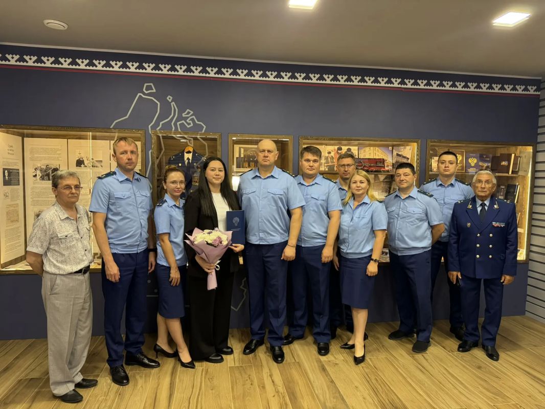 В музее прокуратуры автономного округа состоялось торжественное принятие Присяги прокурора В музее прокуратуры автономного округа состоялось торжественное принятие Присяги прокурора